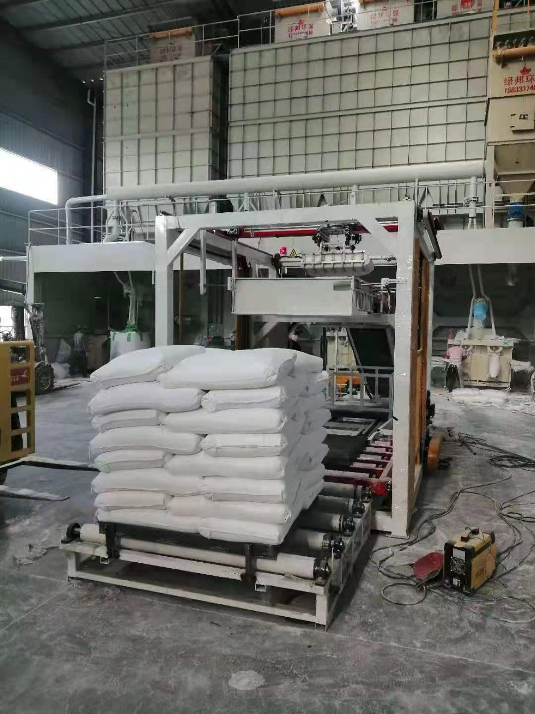 宜宾市码垛机器人高位码垛机 - 价格